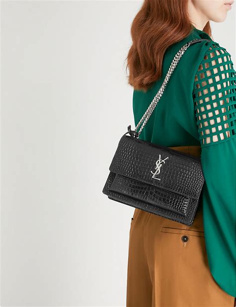 ysl bolso negro|Bolsos Yves Saint Laurent .